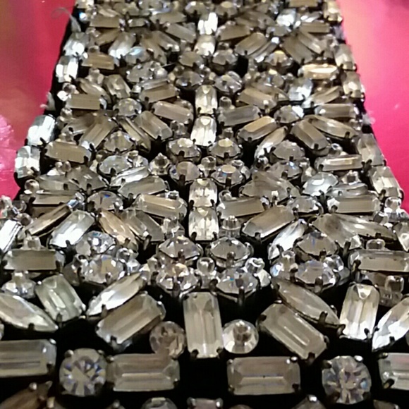 Fabulous crystal beaded belt. Black leather backed - Picture 7 of 8